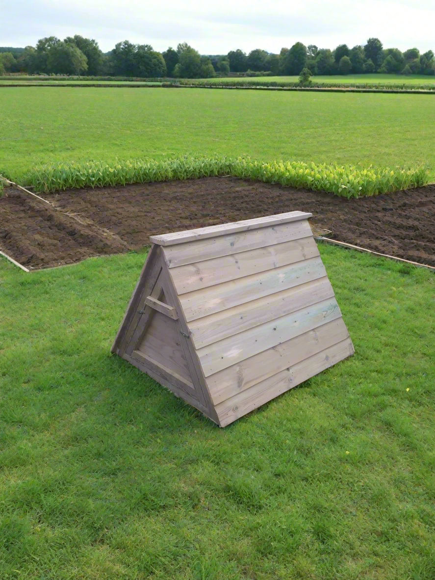 Duck Ark with Drop Down Ramp | 4ft x 3ft