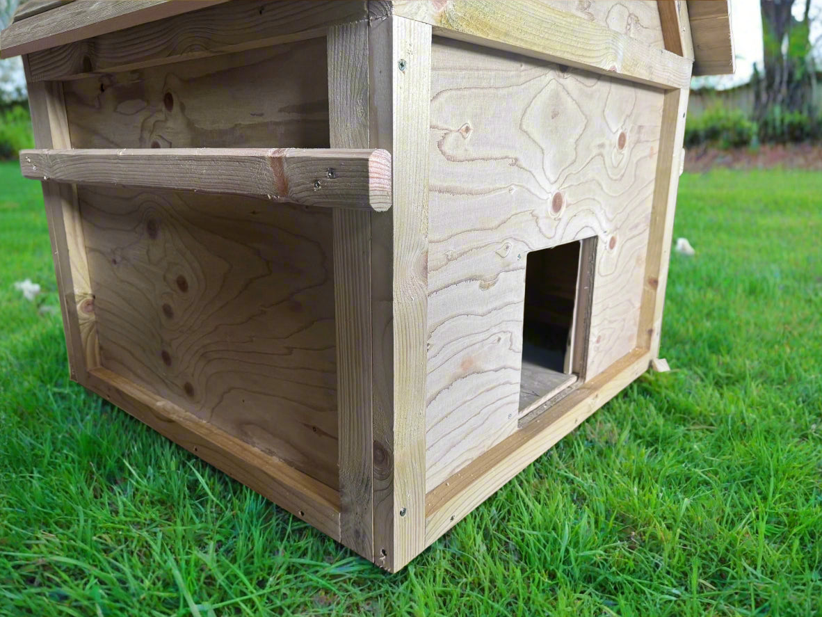 Vyse Arks Duck/Waterfowl House for up to 15 Birds