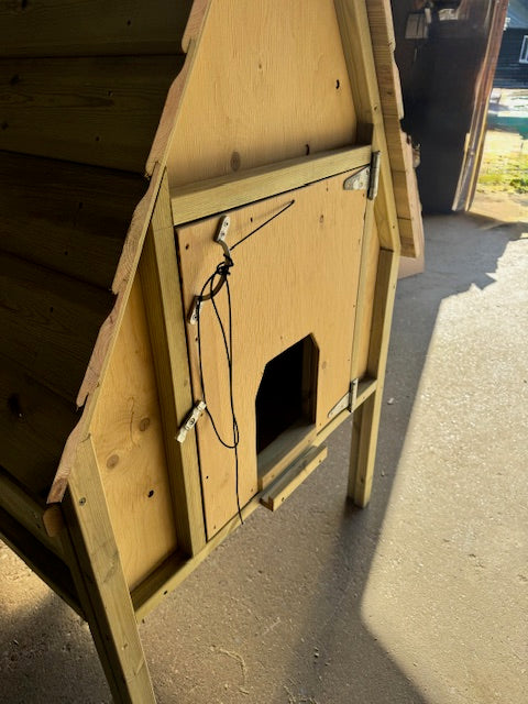 6 Bird Raised Chicken House | 3ft x 3ft