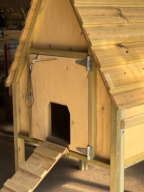 6 Bird Raised Chicken House | 3ft x 3ft