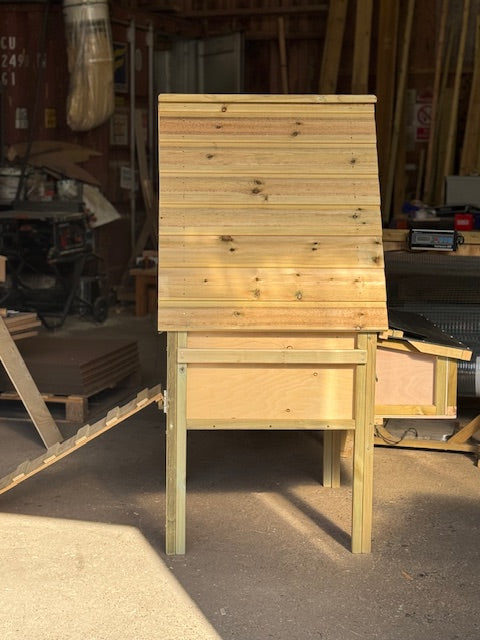 6 Bird Raised Chicken House | 3ft x 3ft