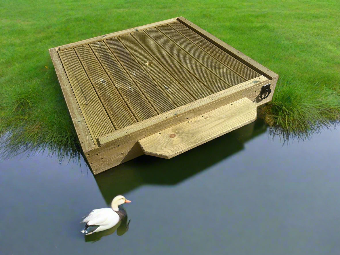 Small Float with duck for floating duck house for somewhere ducks can rest and for waterfowl to stay away from predators