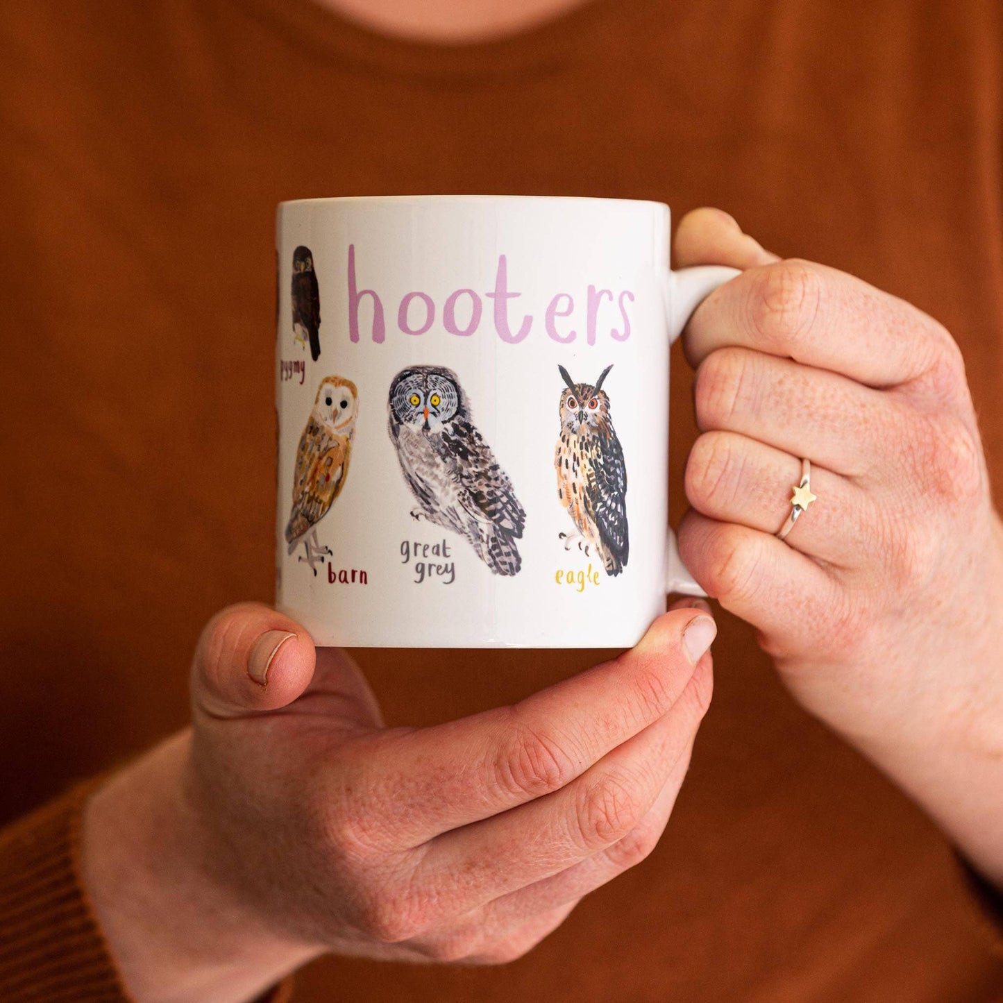 Hooters Ceramic Bird Pun Mug
