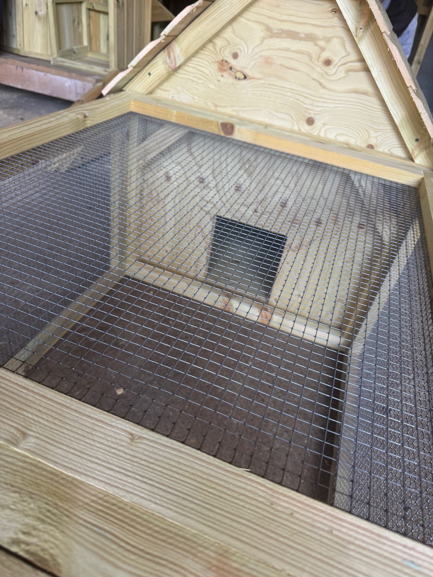 Vyse Arks Duck/Waterfowl House for up to 10 Birds | With 6ft Run