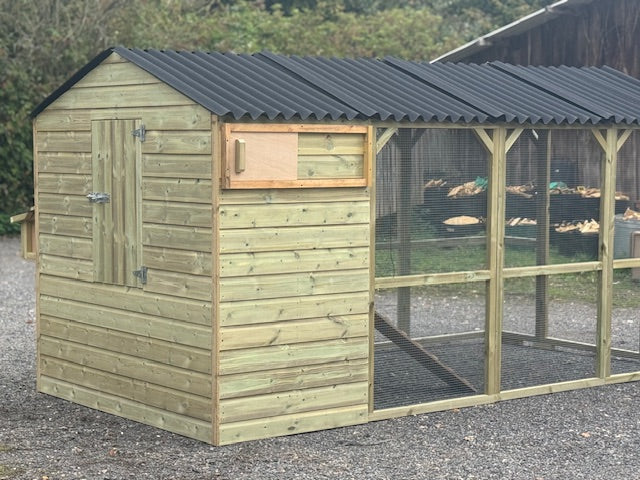 Vyse Arks Chicken House with Run