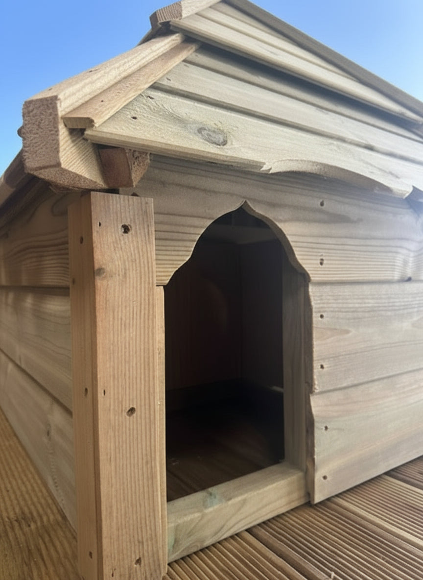 Small Square Floating Duck House | Pagoda Inspired Design