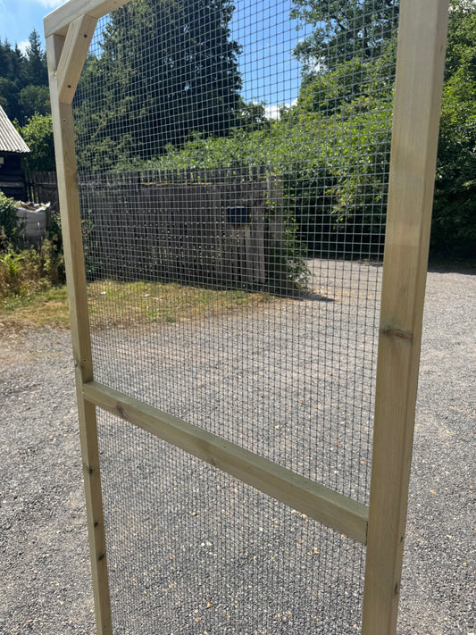 Panel for Aviary or Enclosed Run | 19 Gauge Mesh