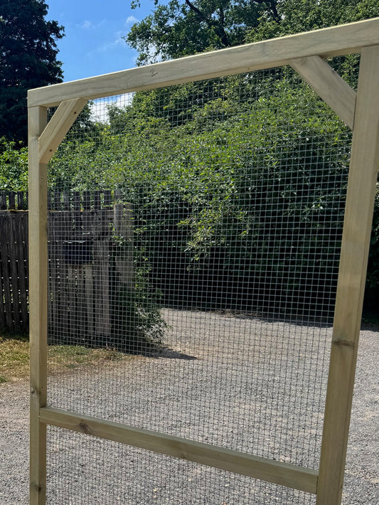 6 x Enclosed Aviary Run Panels | 19 Gauge Mesh