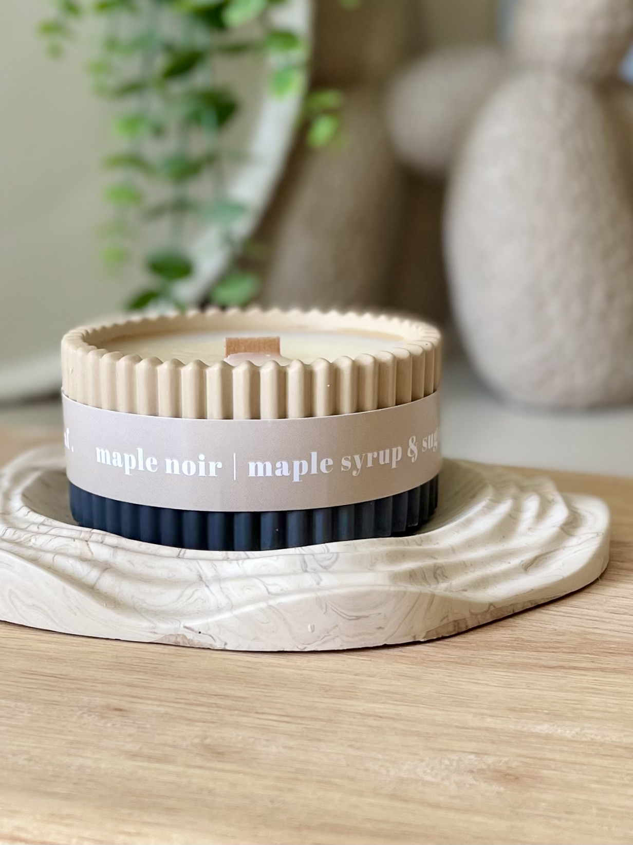 Maple Noir Luxury Soy Candle | The Wax Leaf Candle Co.